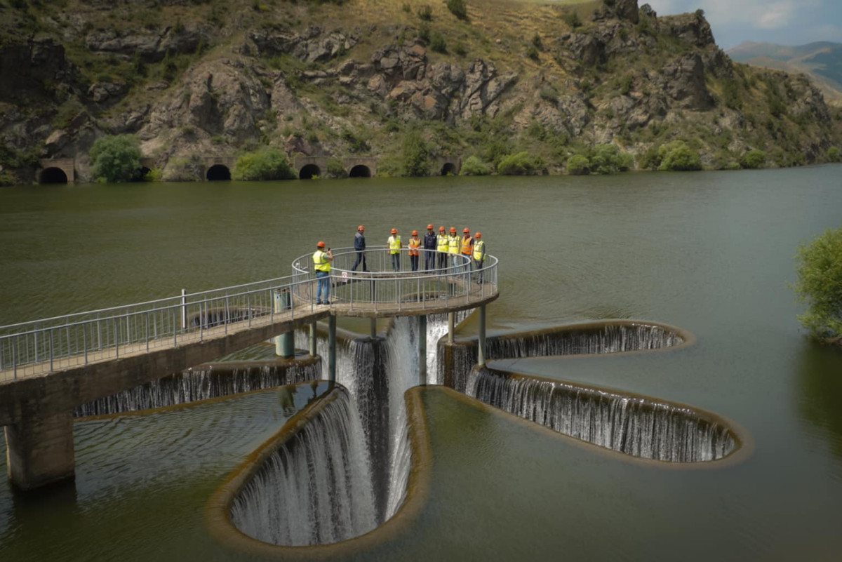 ԱՄՆ դեսպանը Սյունիքում այցելել է «Քոնթուր գլոբալ» հիդրոկասկադ