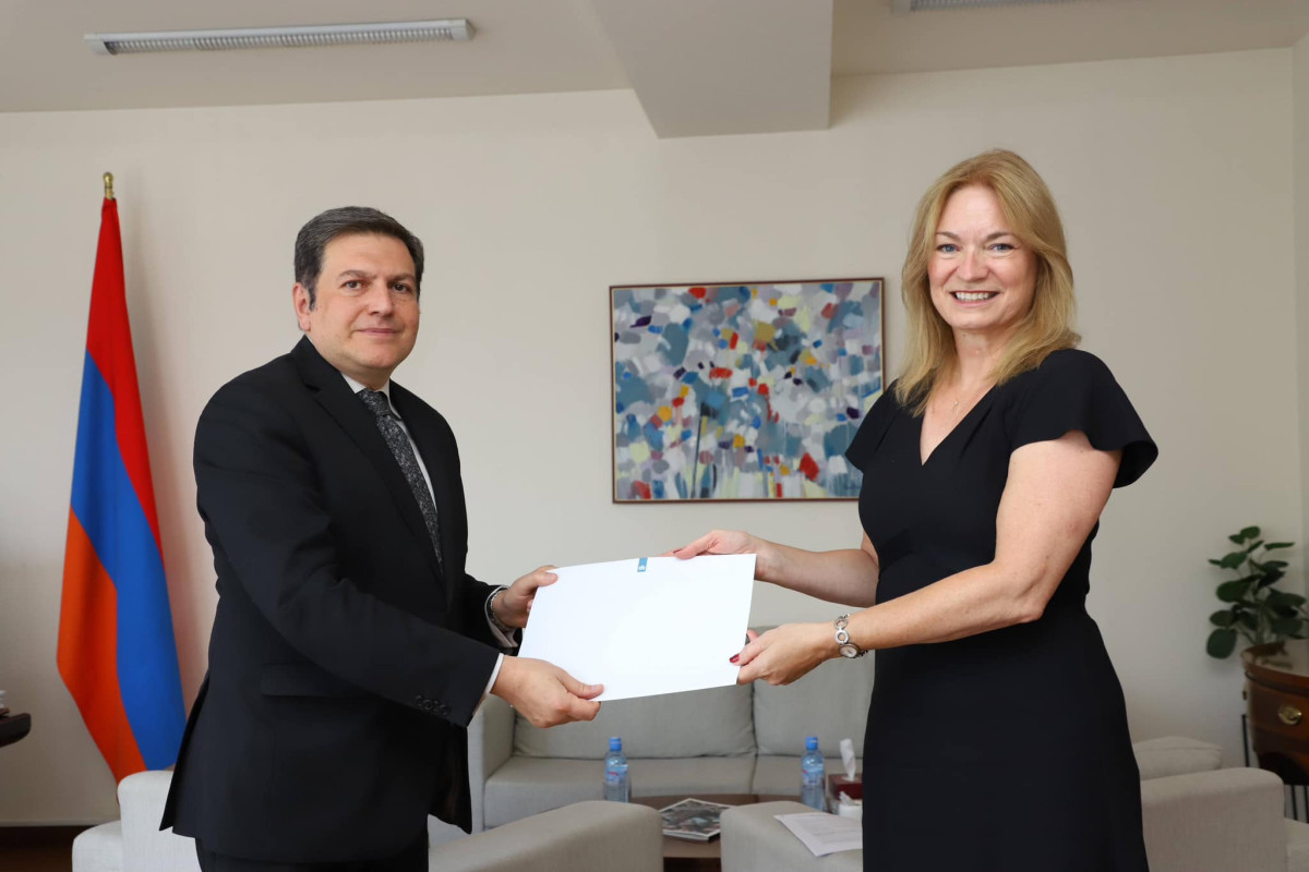 Ambassador of Netherlands handed over copy of credentials to Armenia's Deputy Foreign Minister
