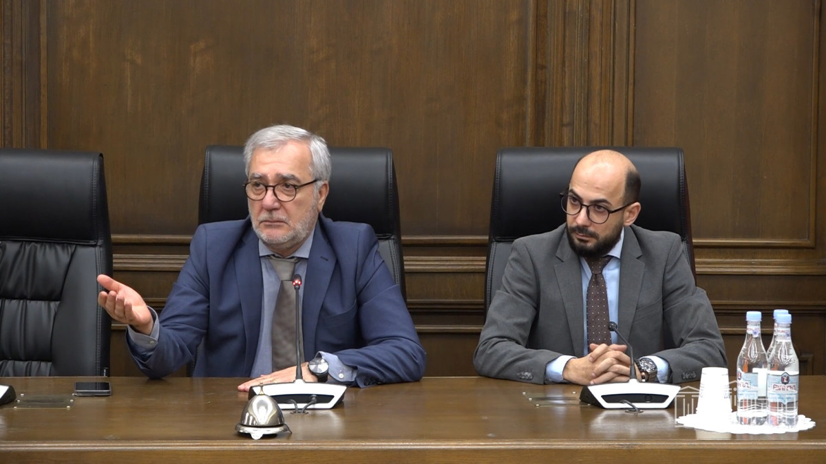 Հիմա Ադրբեջանն անհանգստացած է, շատ բնական բան է. Անդրանիկ Քոչարյան