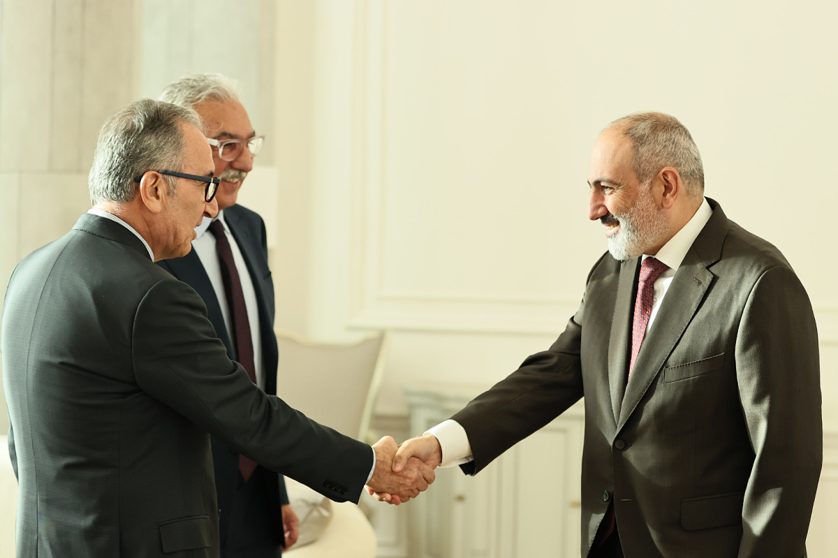 PM Pashinyan received Sam Simonian and Elie Akilian