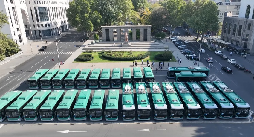 Համայնքային բյուջեի միջոցներով ձեռք ենք բերել 171 նոր 8.6 մետրանոց ավտոբուս և 15 նոր տրոլեյբուս․ Տիգրան Ավինյան