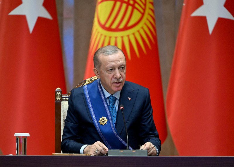 Erdogan names counties ready to move to single Turkic alphabet
