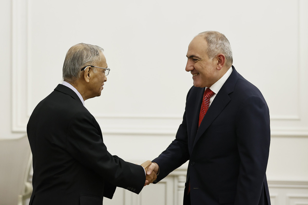 Prime Minister Pashinyan received Narayana Murthy, recipient of Armenia's State Prize