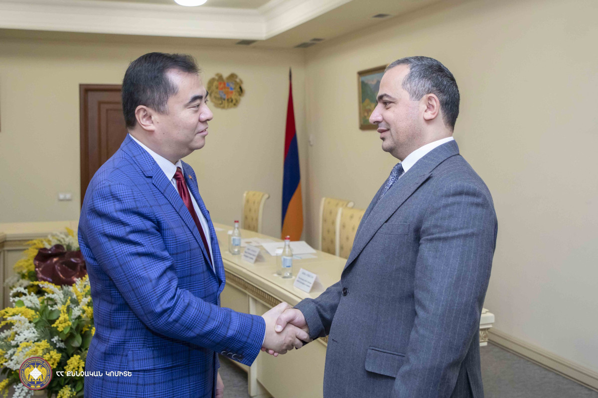 Քննչական կոմիտեի նախագահն ընդունել է ՀՀ-ում Չինաստանի դեսպանի ժամանակավոր հավատարմատարին