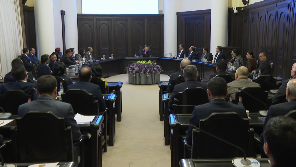 Կառավարությունը դադարեցրեց Փարաքարի ավագանու լիազորությունները. համայնքում արտահերթ ընտրություն կլինի