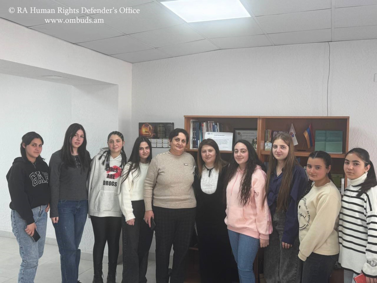 «Ֆոտոն» վարժարանի աշակերտները ծանոթացել են Մարդու իրավունքների պաշտպանի հաստատության գործունեությանը