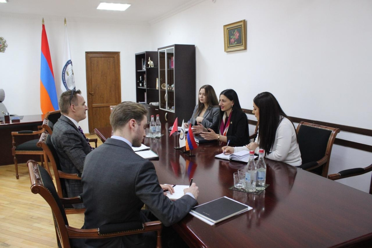 Human Rights Defender Ms. Anahit Manasyan met with Swiss Ambassador to Armenia Lukas Rosenkranz