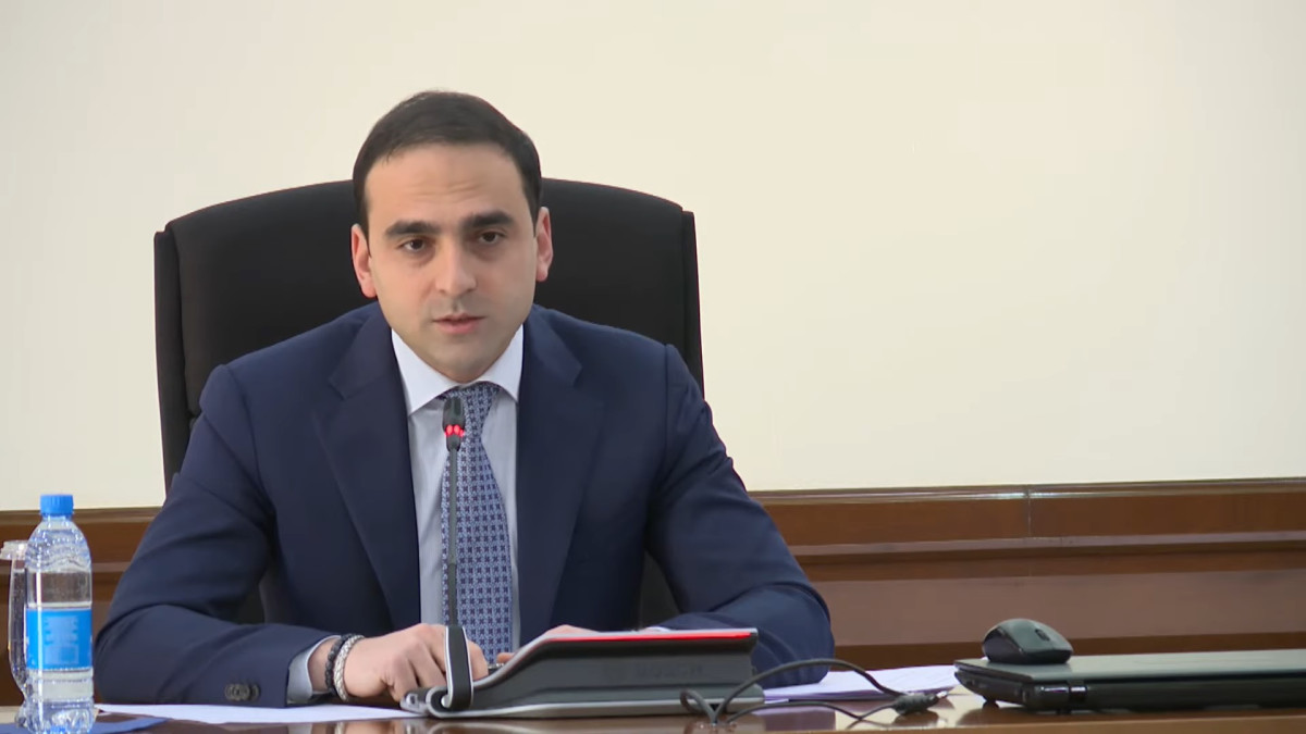 «Երևանտրանս» ՓԲԸ-ն պետք է դառնա ՀՈԱԿ. Ավինյանը՝ ընկերության ֆունկցիան վերաձևավորելու մասին