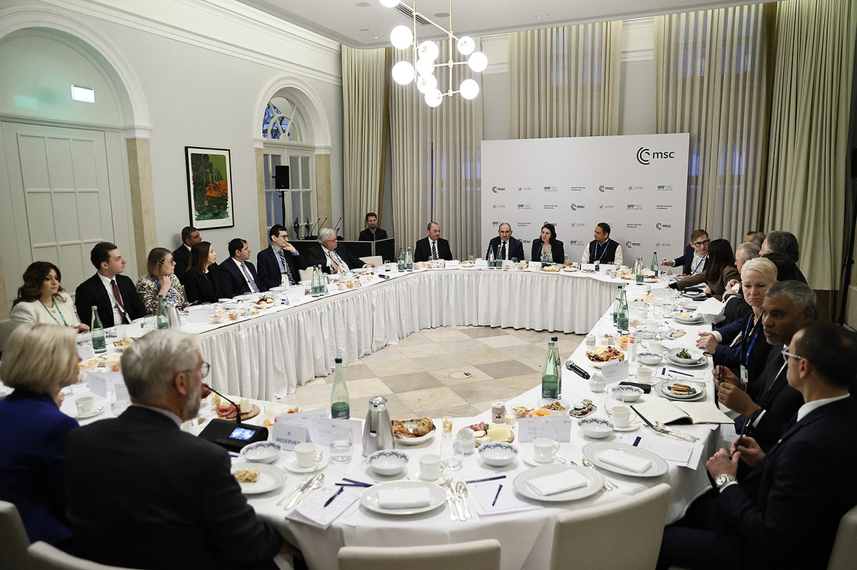 Prime Minister presented steps aimed at establishing regional peace and Crossroads of Peace in Munich
