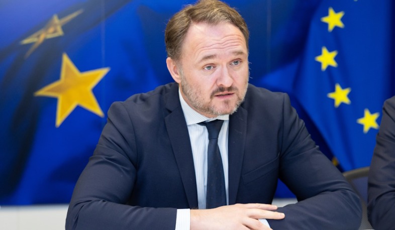 Եվրոպական հանձնաժողովը հետևում է Բաքվի զինվորական դատարանում ընթացող դատավարություններին․ Դան Յորգենսեն