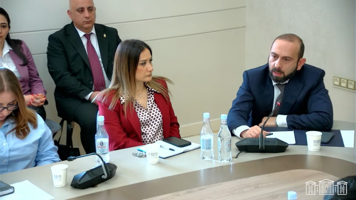 Այս պահին ԼՂ հայերի՝ իրենց բնօրրան, իրենց տներ վերադառնալու և անվտանգ ապրելու պայմաններ չեմ տեսնում. Միրզոյան