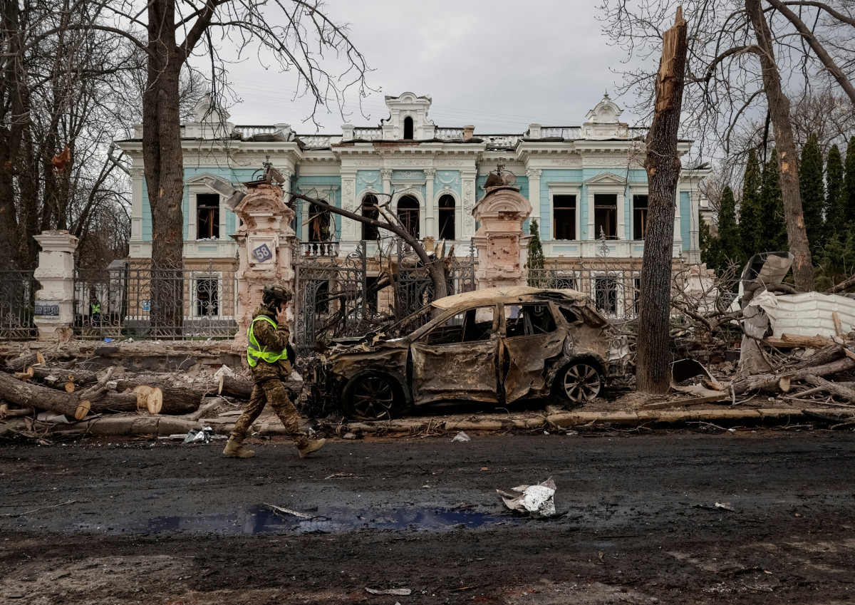 Drone attack injures 5 people in Odesa, Ukrainian officials say