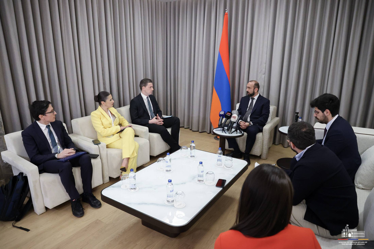In Armenia-Azerbaijan relations some wounds are still very fresh, Mirzoyan