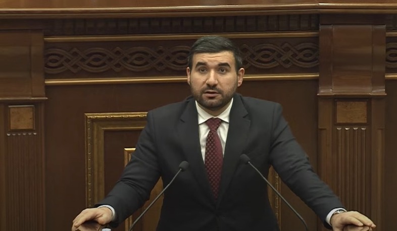 Սև ու կոռումպացված փողերը լցվել են լրատվադաշտ, ու լրատվական տեռորը հասել է մի նոր բարձունքի. Ալեքսանյան