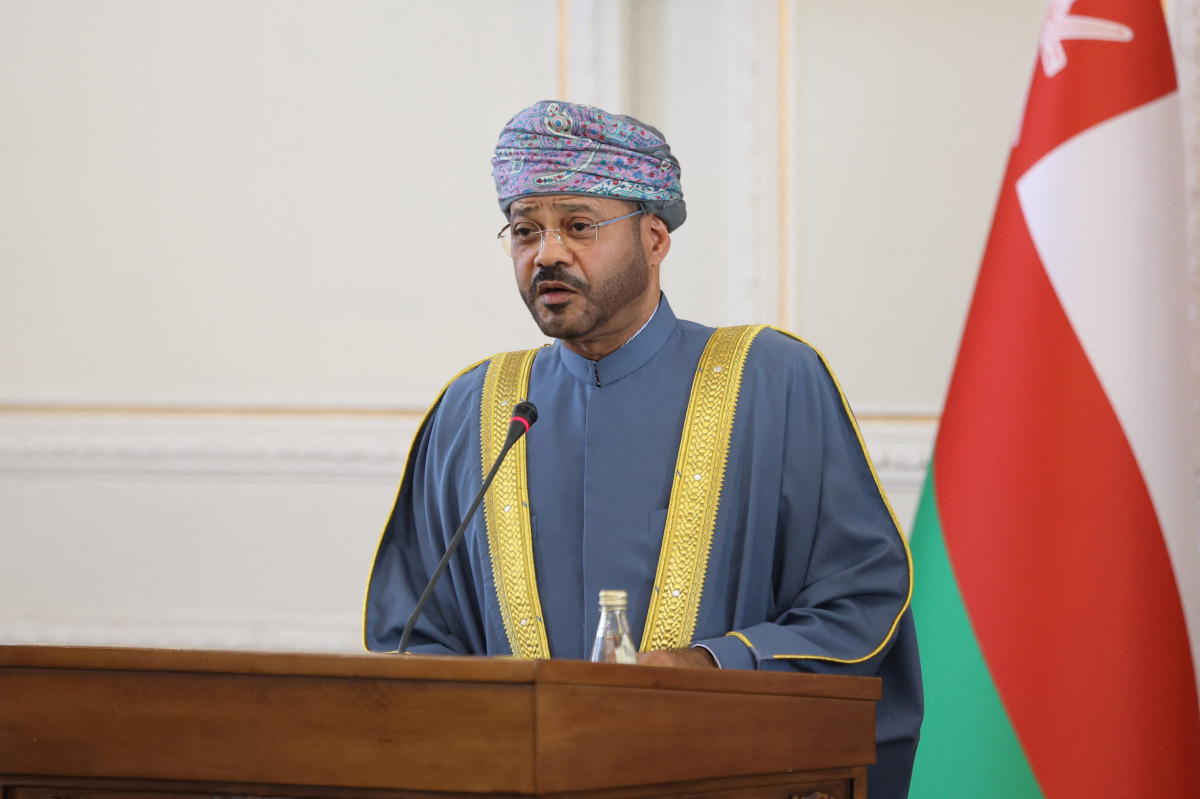 Oman announces postponing U.S.-Iran talks for logistical reasons