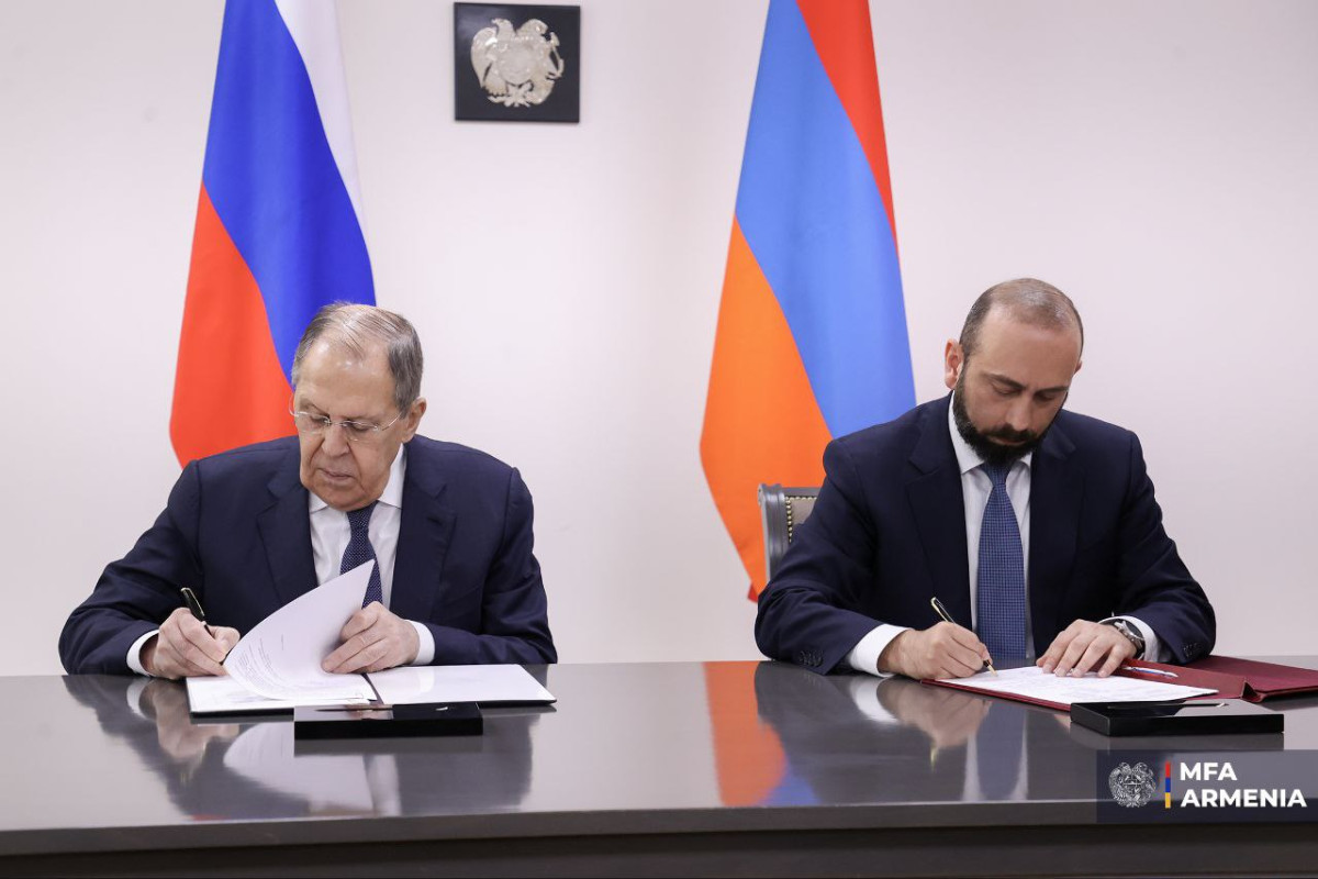 Mirzoyan and Lavrov signed a Program of Consultations for 2025-2026 between Armenia and Russia