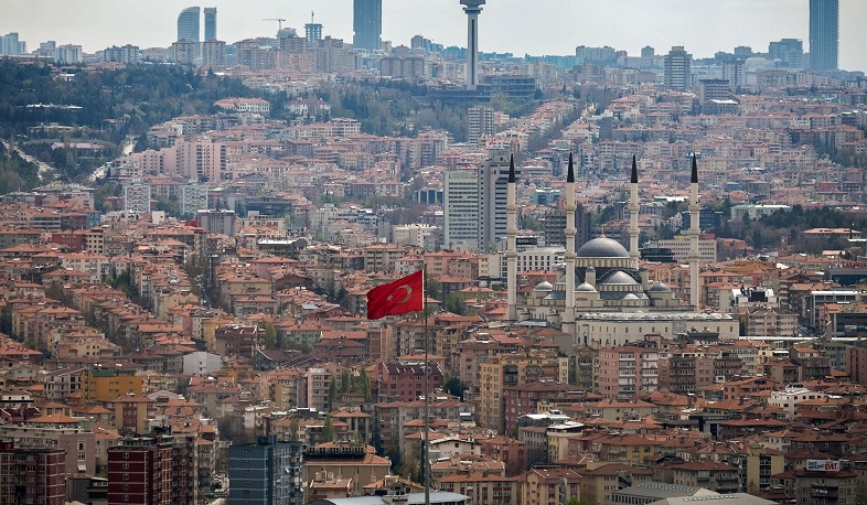Türkiyə Bakı və Yerevanın sülh müqaviləsi imzalamasını gözləyir
