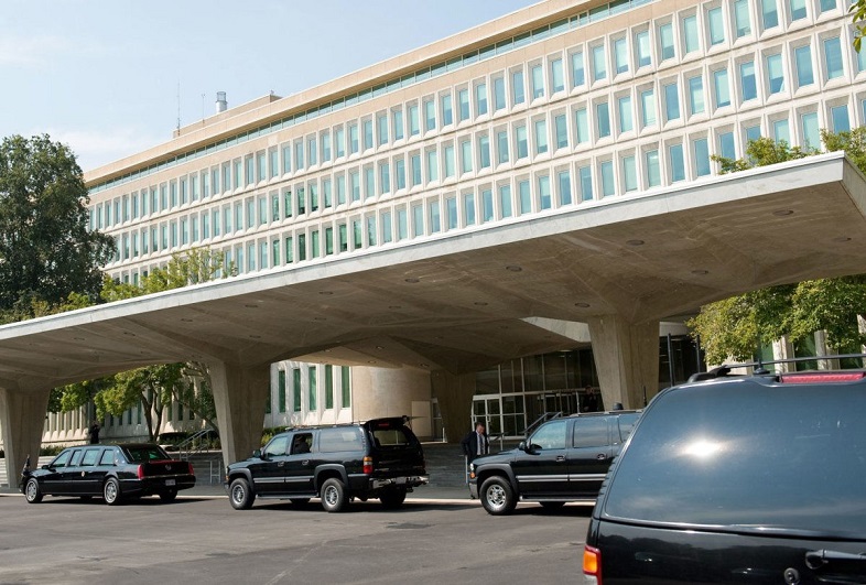 Woman detained after shooting outside CIA headquarters