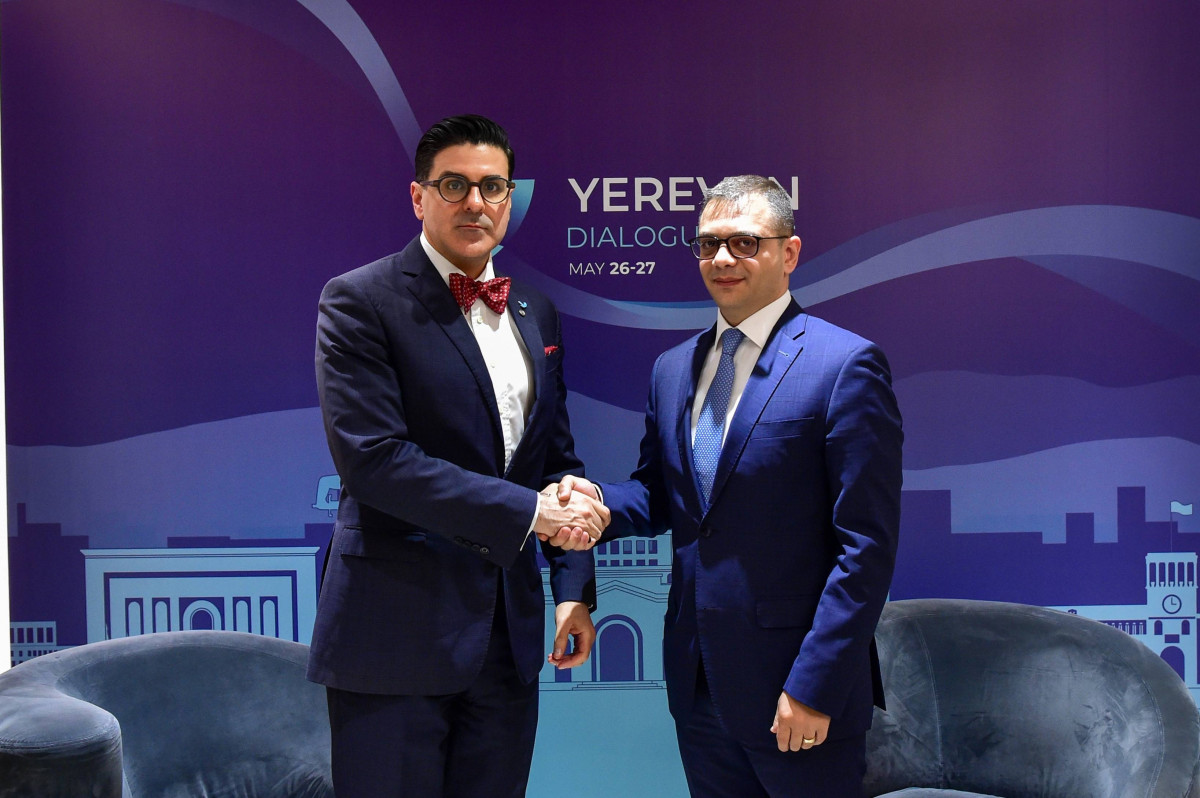 Meeting of Deputy Foreign of Minister of Armenia Robert Abisoghomonyan with ICC Registrar Osvaldo Zavala Giler