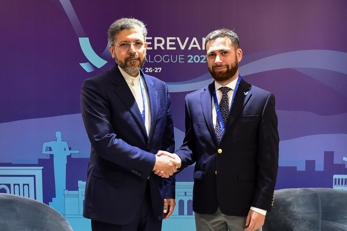 Vahan Kostanyan has a meeting with Saeed Khatibzadeh