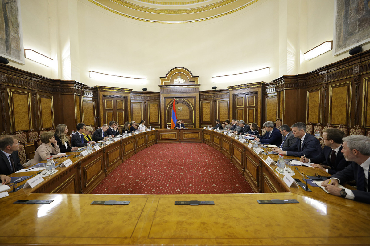 Armenian Prime Minister receives representatives of the Foreign Ministries of Nordic-Baltic Eight