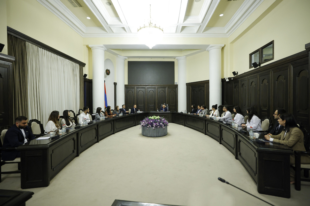 «իԳործ» ծրագիրն ավարտած մասնակիցների 70 տոկոսը մնացել է Հայաստանում. Զարեհ Սինանյան