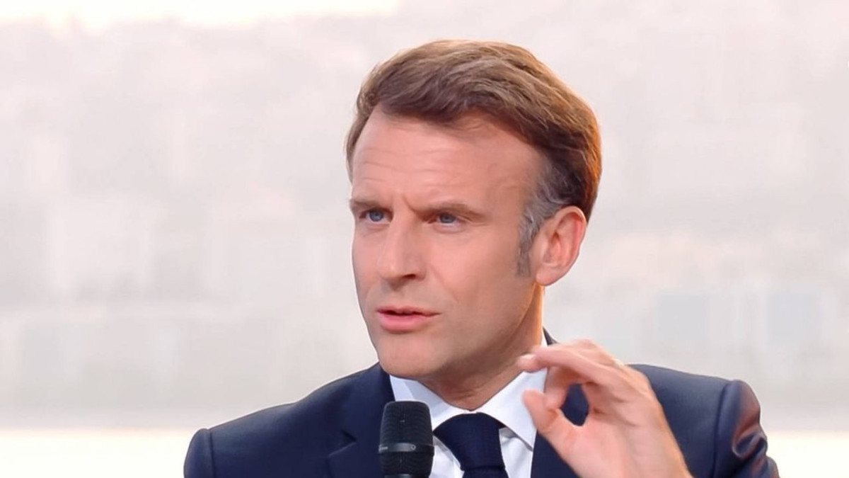 France will ban social media access for under-15s if EU takes no action: France