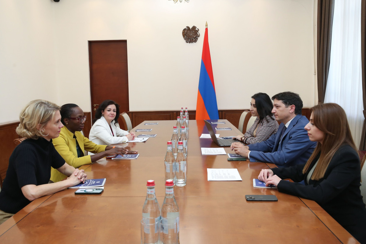 ՀՀ ֆինանսների նախարարը և ՀԲ տարածաշրջանային տնօրենը արձանագրել են համագործակցության հաջող ընթացքը