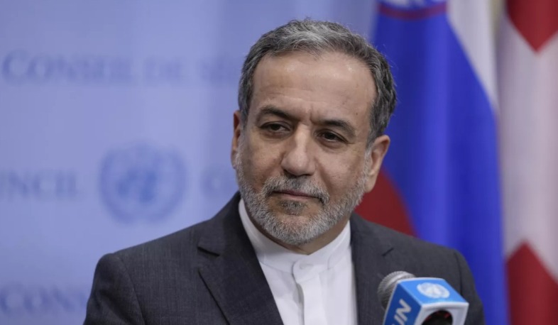 Iranian Foreign Minister arrives in Moscow
