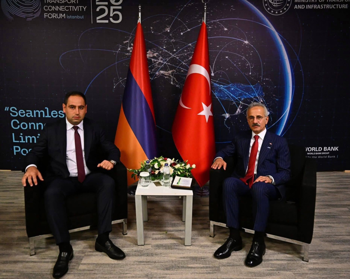 ՀՀ ՏԿԵ նախարարը Թուրքիայի պաշտոնակցի հետ քննարկել է տարածաշրջանային կապուղիների զարգացման հնարավորությունները