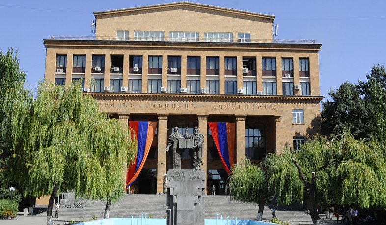 Возросло количество абитуриентов