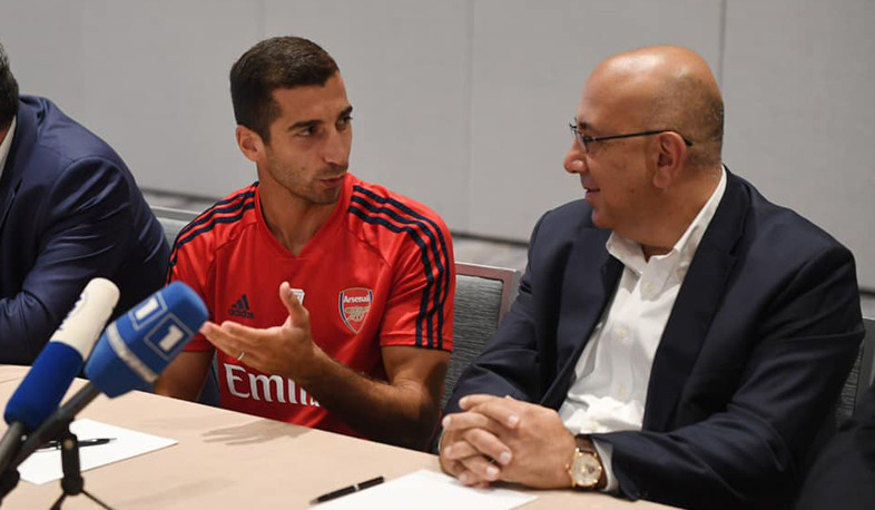 Henrikh Mkhitaryan flies to US with Arsenal