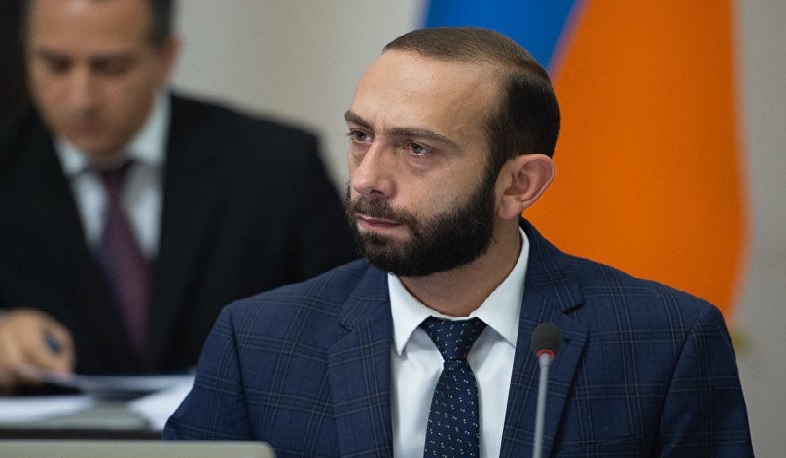 Hrayr Tovmasyan’s resignation project reaches Parliament’s legal committee