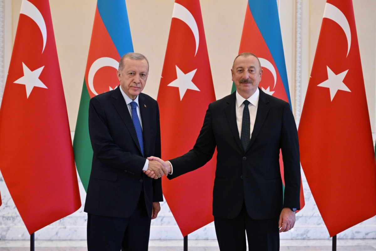 Ərdoğan Ermənistan və Azərbaycan arasında sülh prosesini dəstəklədiyini bir daha təsdiqləyib