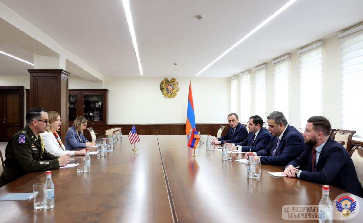 Սուրեն Պապիկյանը դեսպան Քվինի և պաշտպանության հարցերով նորանշանակ կցորդի հետ քննարկել է ՀՀ և ԱՄՆ միջև համագործակցության ընթացքին վերաբերող հարցեր
