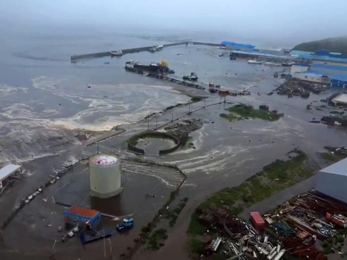 Tsunami warning issued for Pacific coast of South America