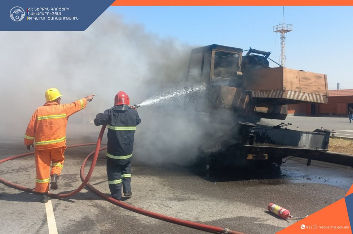 Քարակերտ-Արտենի ավտոճանապարհին վերամբարձ կռունկ է այրվել