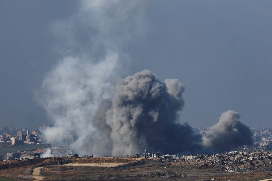 Smoke billows over Gaza City as Israeli operation continues