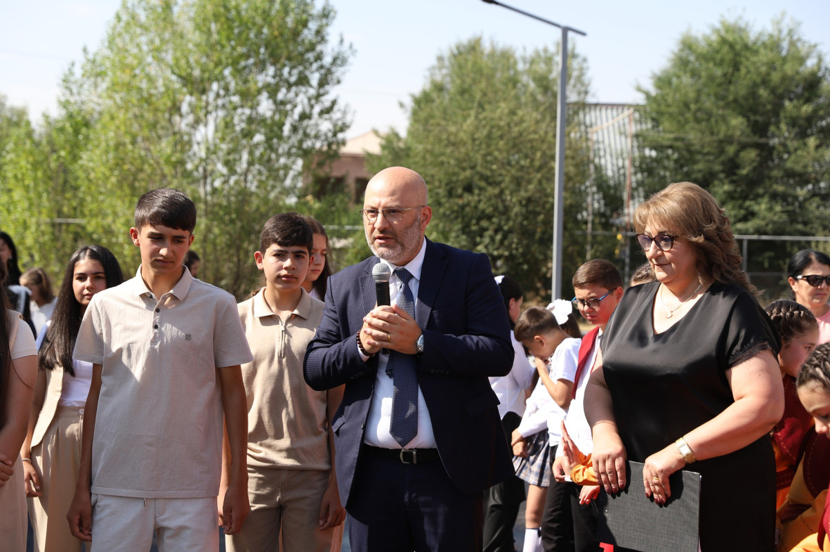 Շիրակի մարզում աննախադեպ դպրոցաշինական աշխատանքներ են իրականացվում․ Շիրակի մարզպետն այսօր եղել է մի շարք դպրոցներում