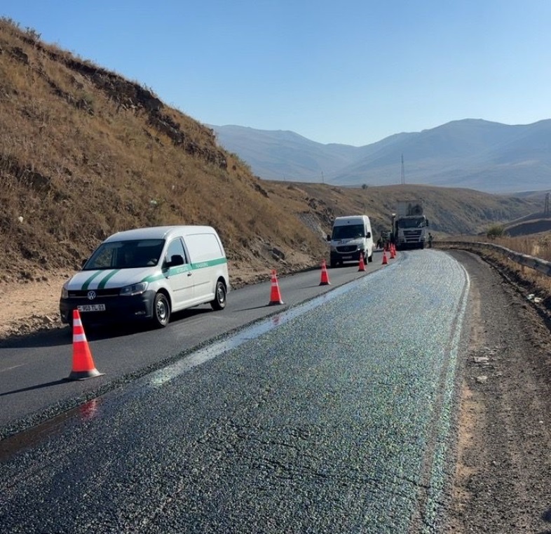 Սիսիանի տարածաշրջանի Ծղուկ բնակավայրի մոտ միջին նորոգման աշխատանքներ են իրականացվում