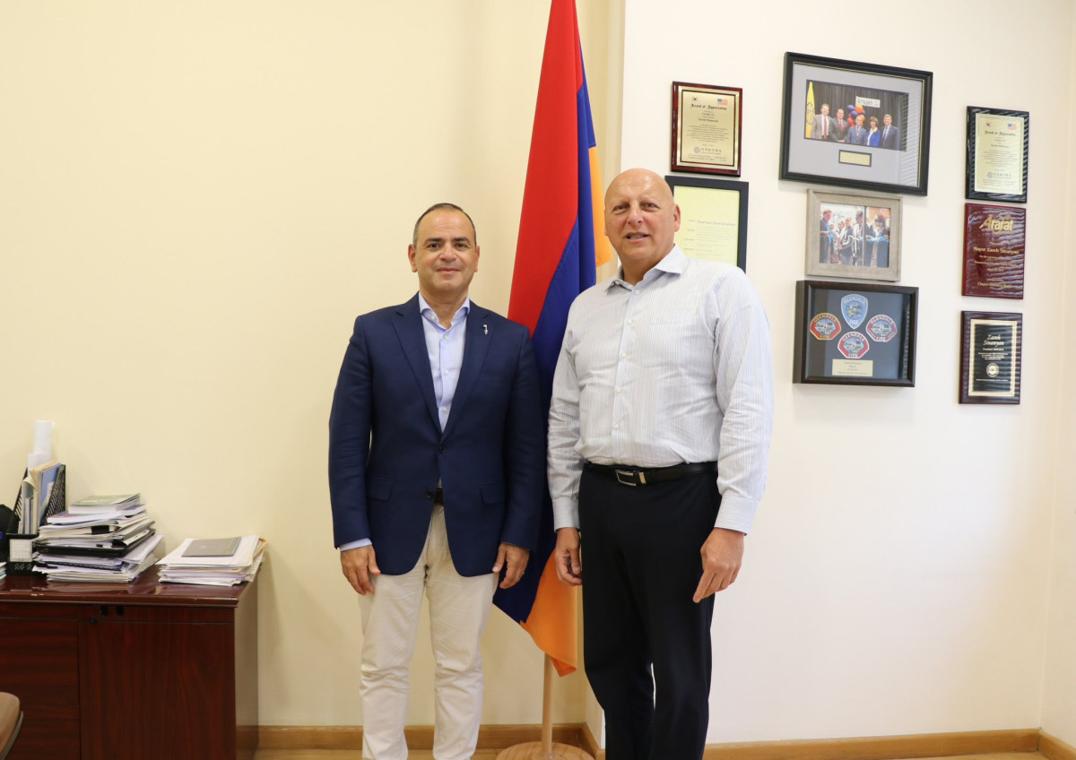 Զարեհ Սինանյանը հանդիպել է Գլենդելի քաղաքապետի հետ. ինչ է քննարկվել