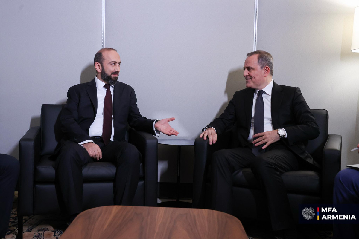 ՄԱԿ Գլխավոր ասամբլեայի նստաշրջանի ընթացքում կայացել է Արարատ Միրզոյանի և Ջեյհուն Բայրամովի հանդիպումը