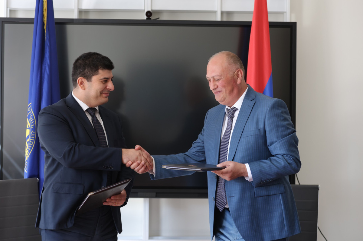 Ֆինանսների նախարարությունը և ԵՊՀ-ն կհամագործակցեն ԱԲ միկրոուսուցման ծրագրերի մշակման ուղղությամբ