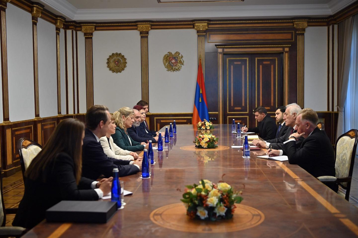 Նախագահ Խաչատուրյանն ու Ֆրիդրիխ Էբերտ հիմնադրամի պատվիրակությունը քննարկել են տարածաշրջանային իրավիճակը
