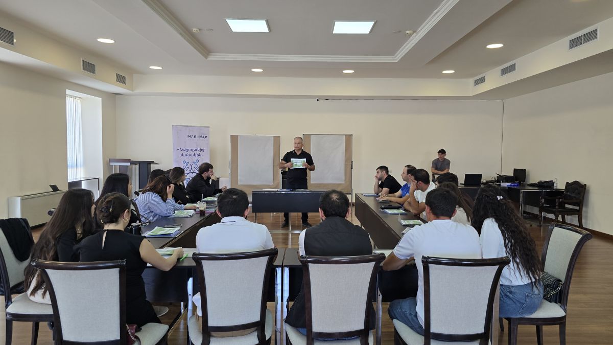 «Հաջողակից՝ սկսնակին» ծրագրի «Ստեղծենք միասին» նախագծի շահառուների` բիզնեսի կառավարման և պլանավորման դասընթացները սկսված են