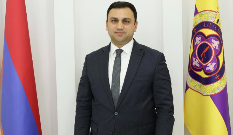 Թող Էջմիածինը շարունակի մնալ հայության հավատքի, մշակույթի և ազգային միասնության խորհրդանիշը՝ հավերժ վառ պահելով մեր ժողովրդի հոգևոր լույսը. Արգիշտի Մեխակյանի ուղերձը