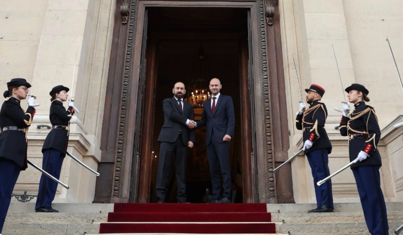 Armenian, French Foreign Ministers discuss effective mechanisms to counter hybrid threats