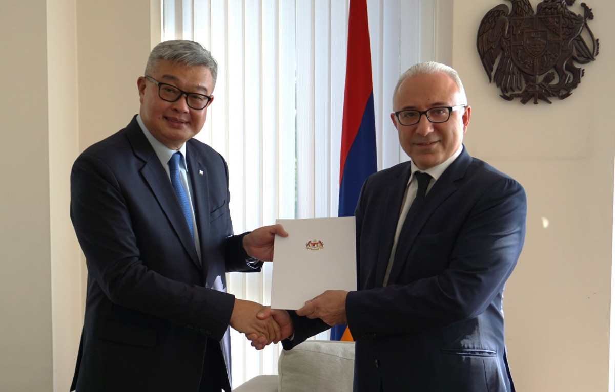 Մալայզիայի նորանշանակ դեսպանն իր հավատարմագրերի պատճենն է հանձնել ՀՀ ԱԳ նախարարի տեղակալին