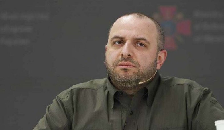 Главой украинской делегации вместо Ермака назначен Рустем Умеров