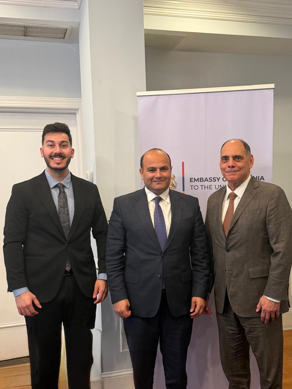 Դեսպան Նարեկ Մկրտչյանն ու Ջեյմս Կարաֆանոյը քննարկել են Heritage հիմնադրամի հետ համատեղ ծրագրերի հնարավորությունները